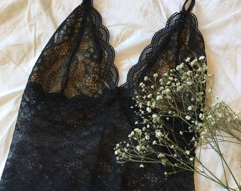 Valentine's day lingerie, lace lingerie, sexy lingerie, sheer lingerie,  plus size lingerie, crop top, black lingerie, black lace, sexy