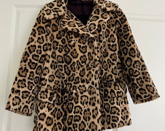 Vintage leopard faux fur coat jacket size small medium