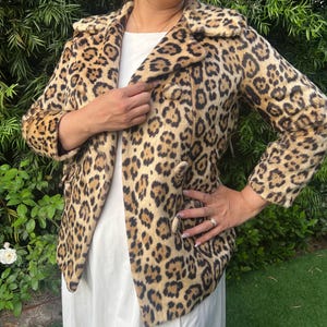 Faux Fur Leopard coat jacket size small/medium