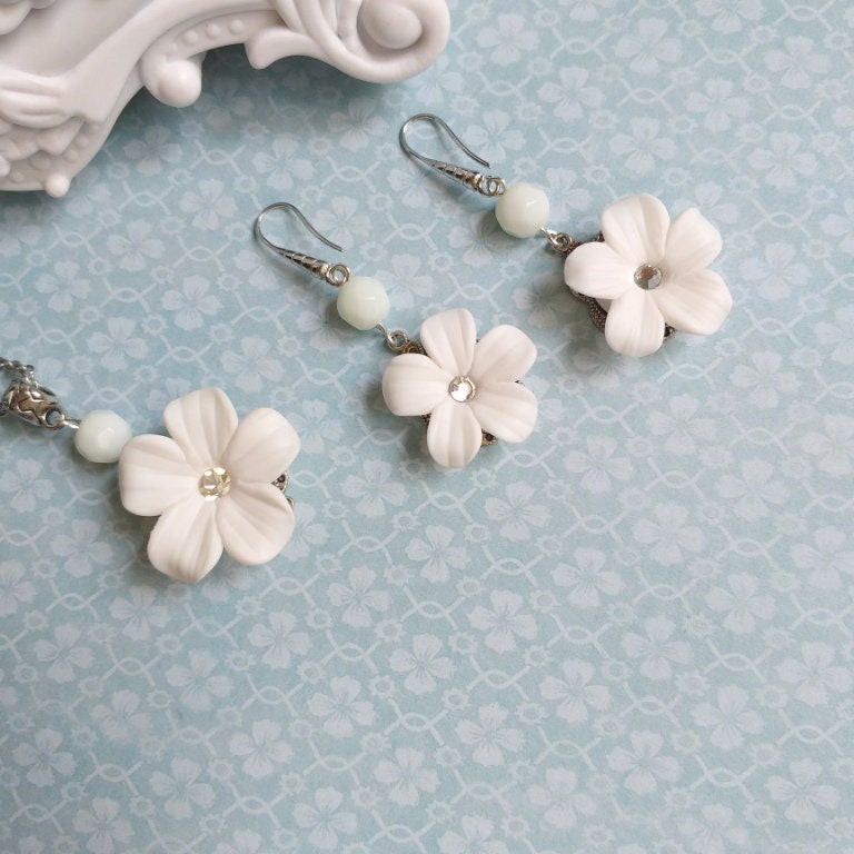 White Floral Polymer Clay Jewelry Set – Stainless Steel Wedding Jewelry ...