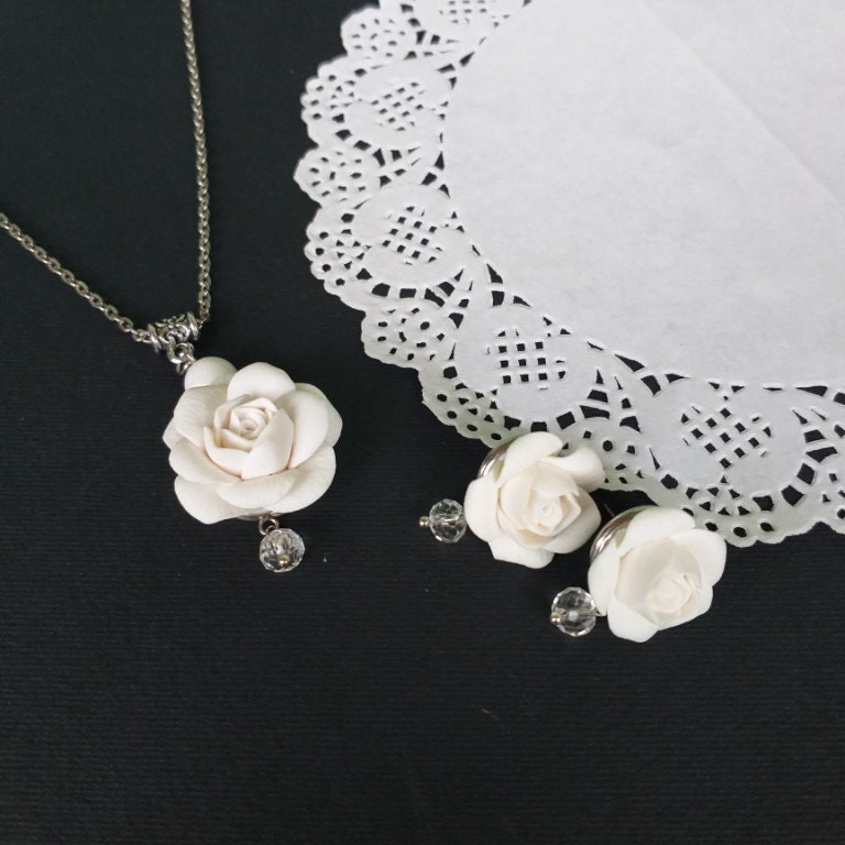 White Flower Jewelry Set White Rose Necklace White Rose Etsy White Flower Jewelry Set White Rose Necklace White Rose Etsy