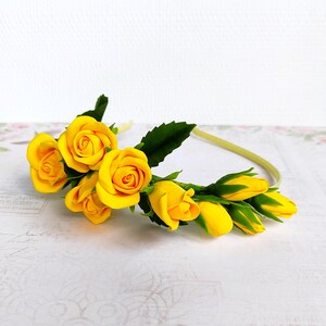 Coroa de flores para cabelo. Coroa rústica. Coroa de casamento. Acessório de flores para cabeça. Coroa para florista. Coroa de flores feita à mão.