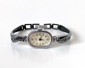 Vintage women's watch. Silver watch, Women's watch, Women's old watch, Dainty watch, wrist women watch "Luch", Small ladies watch