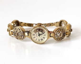 Elegant design, perfect for dainty wrists vintage gold women's watch, dainty gold watch, new vintage watch, cocktail watch, mother's gift