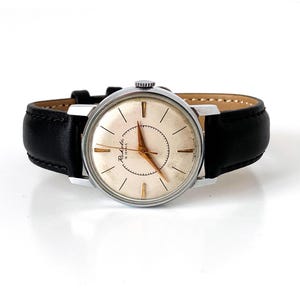 Vintage Men&#39;s watch, Man watches, Personalized Retro watch for men, Wrist watch, Mechanical watch, Old watch, Collectible watch Raketa