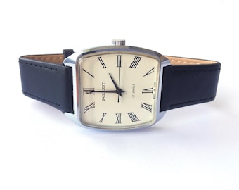 Vintage men's watch. Mechanical watch. Wrist Vintage Watch for men. Masculine watch. retro Mechanical watch. classic watch "Poljot"