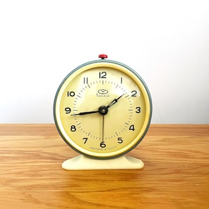 Vintage red alarm clock Vytyaz. Table Alarm clock. Vintage alarm clock. Working Vintage clock. retro home decor. antique Alarm clock