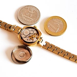Vintage Women's watch, Gold vintage watch. retro mechanical watches Zarja, dainty gold watch. Vintage Mechanical watch. image 6