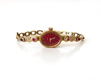 Gold vintage watch. Enamel flower dainty golden women&#39;s watch, Women&#39;s wrist watch, Vintage ladies watch Chaika