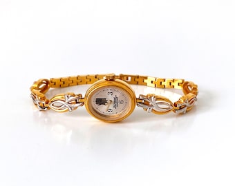 NEW vintage women's watch Dainty watch Womens Mechanical watch Gold color Women's watch "Chaika" Small watch Petite ladies watch
