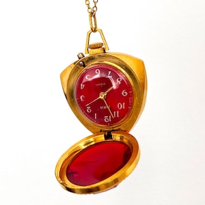 Gold elegant Necklace watch Vintage Ornate Gold Pendant Watch with Gold chain Women&#39;s watch Vintage watch Petite watch Great Gift For Her