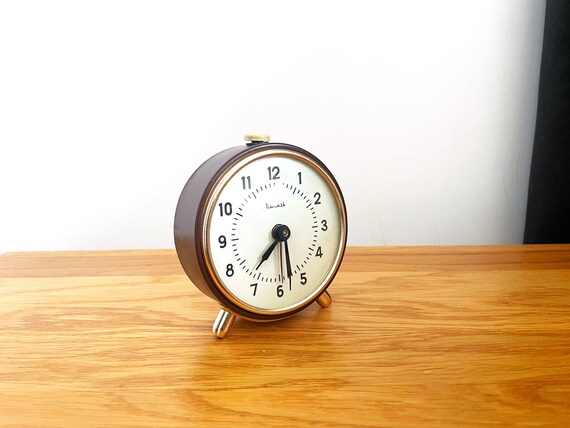 Reloj despertador rojo hotsell