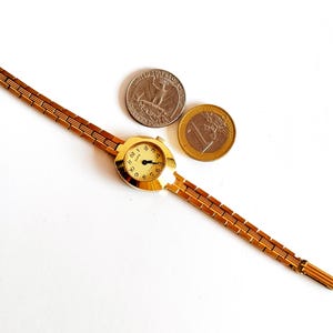 Vintage Women's watch, Gold vintage watch. retro mechanical watches Zarja, dainty gold watch. Vintage Mechanical watch. image 4