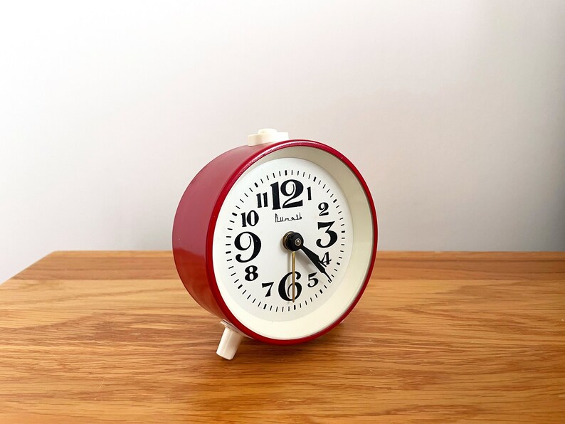 Vintage red alarm clock Vytyaz. Table Alarm clock. Vintage alarm clock. Working Vintage clock. retro home decor. antique Alarm clock image 1