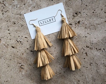 Tan Raffia Earrings, Boho Raffia Earrings, Brown Boho Tassel Earrings, Natural Statement Boho Earrings, Boho Wedding Earrings White