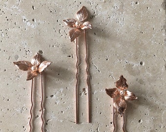 Set of Three Rose Gold Wedding Hair Pins, Leaf Flower Wedding Hair Pins, Rose Gold Wedding Hair Accessory, Rose Gold Leaves Freshwater Pearl