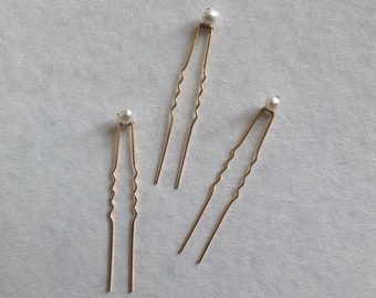 Earl Gold Hair Pins, Brides Gold Pearl, Wedding Hair Piece, Bridal Accessories Hair, Bridesmaid Hair, Wedding Guest Hair Piece, Gold Clips