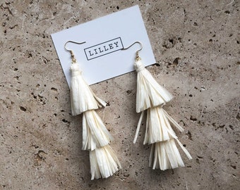 Ivory Raffia Earrings, Boho Raffia Earrings, Ivory Boho Tassel Earrings, White Statement Boho Earrings, Boho Wedding Earrings Ivory