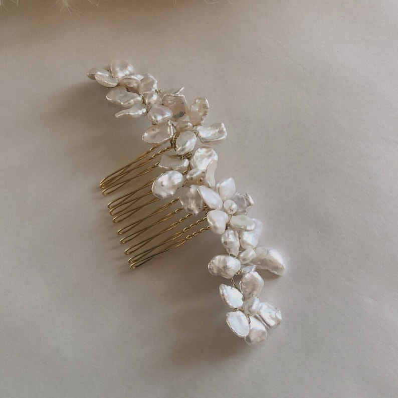 Pearl Hair Accessory, Pearl Hair Comb, Freshwater Pearl Hair Accessories, Modern Bridal Hair Slide, Simple Pearl Hair Slide image 4