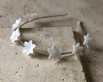 White Wedding Headband, White Flower Wedding Headband, Floral Headband, Wedding Hair Accessory