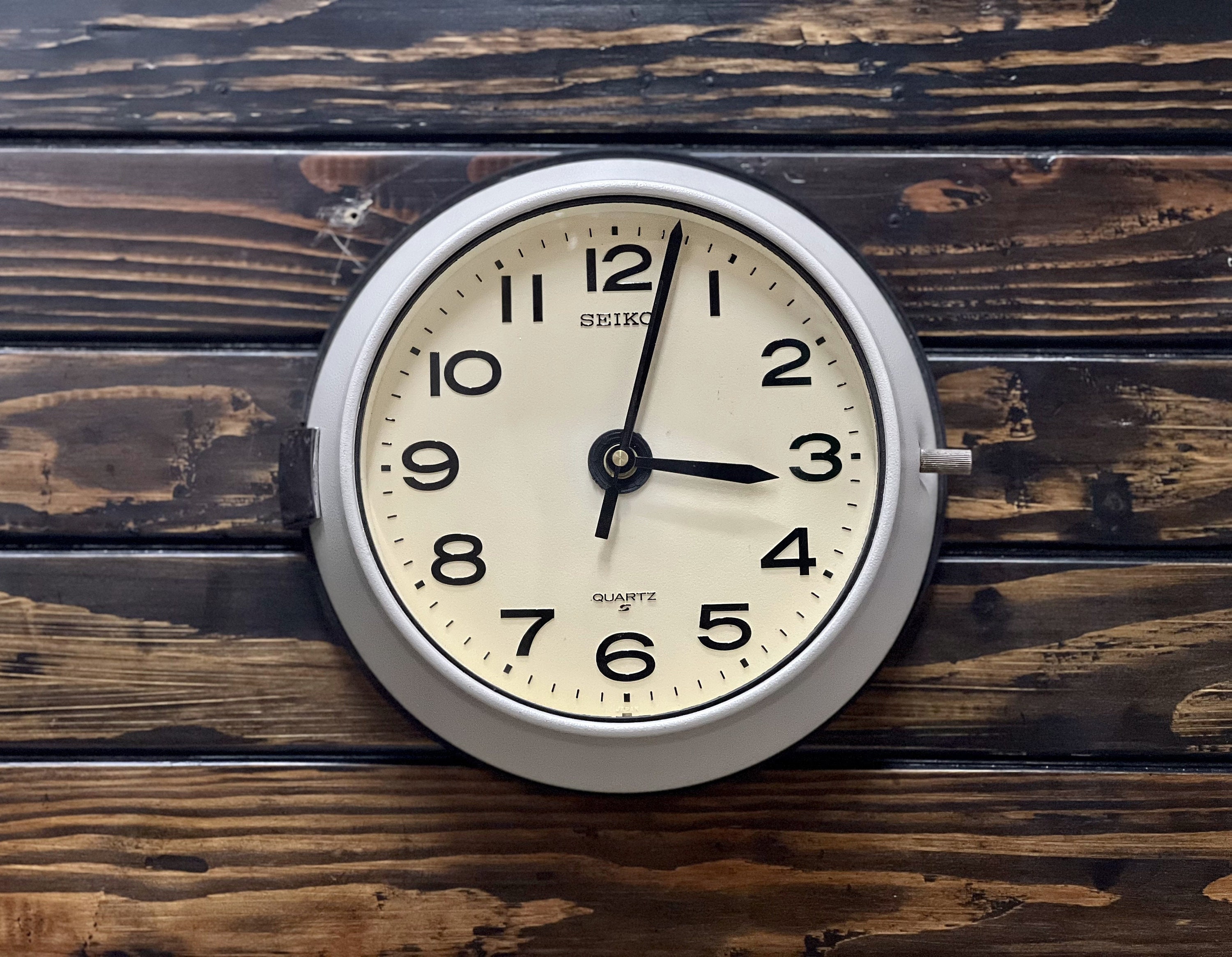 Total 34+ imagen seiko quartz japan clock Thptnganamst.edu.vn