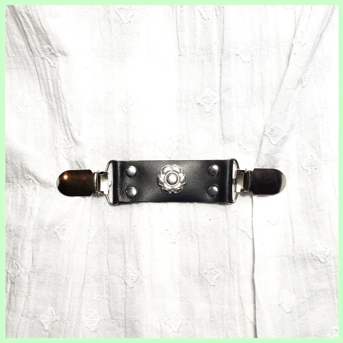 Silver Tone Flower Center Piece, Black Leather Cinch Clip Silver Tone Flower Center Piece, Black Leather Cinch Clip