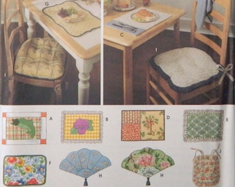 Place Mats & Chair Pads; 1990's Home kitchen decor; uncut Simplicity sewing pattern 8696