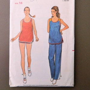 Toppbyxor och shorts - gravidkläder från 1970-talet; endast stretchstickat; oklippt Butterick-sömnadsmönster 3756 storlek 14
