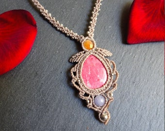 Collier déesse pierre rose de thulite macramé, collier femme fête des mères, bohême chic