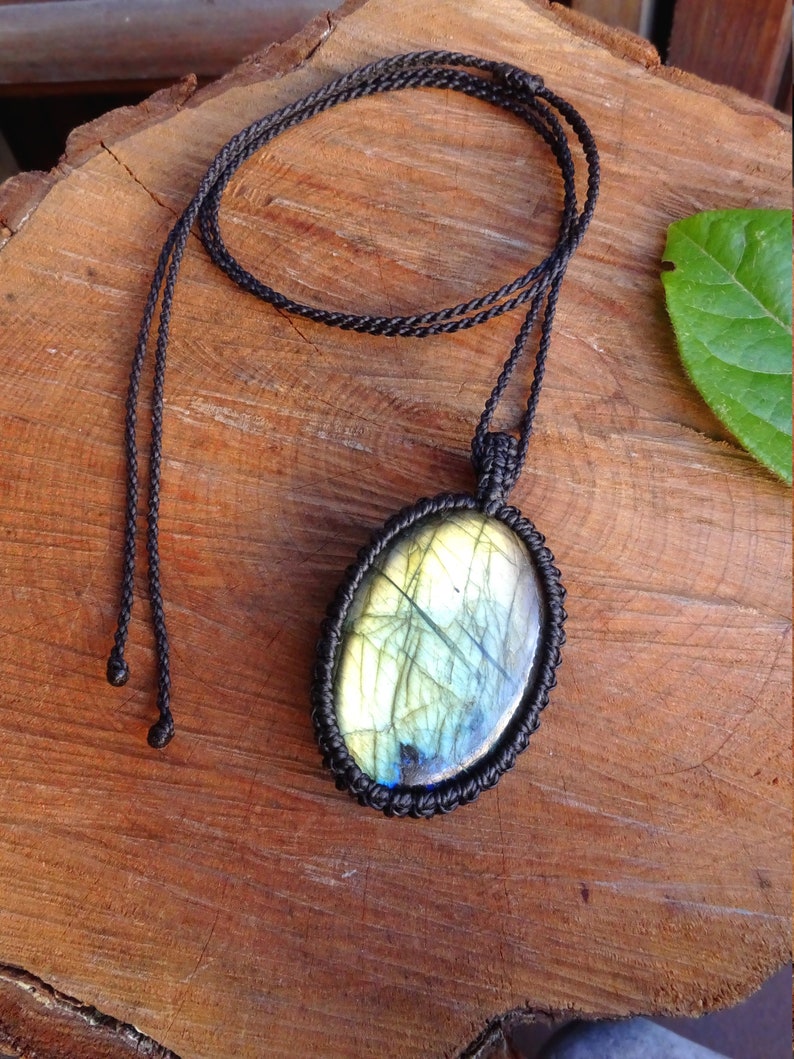 Labradorite stone necklace black macrame pendant