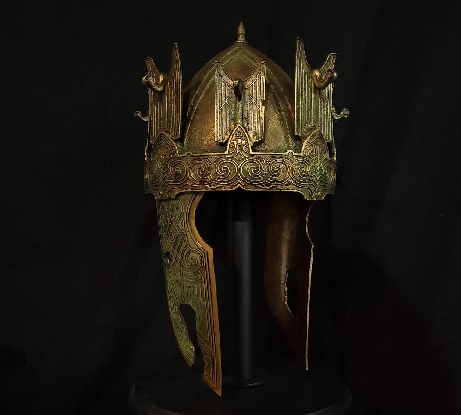 RETURN OF THE KING Replica Crown of Gondor Comes With Incredible