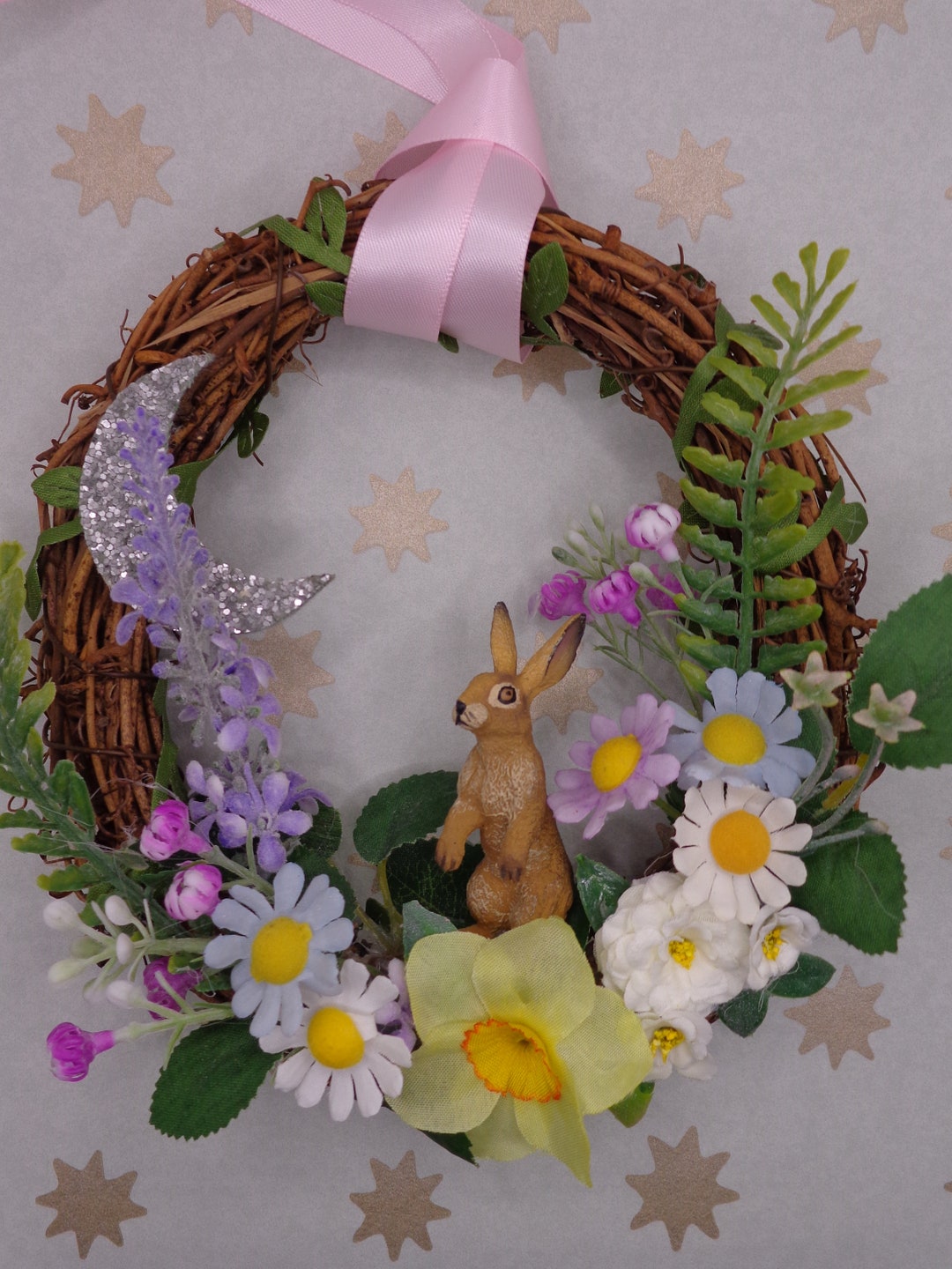Nut Brown Hare & the Moon Floral Wreath - Etsy UK