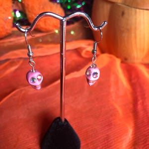 Skull earrings