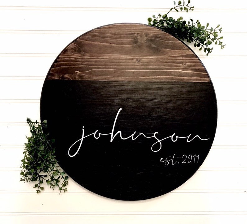 Circle wooden last name sign / last name established circle Etsy