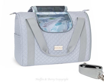 NEW - EMILIO pet purse with waterproof bottom