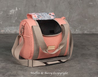 Completely Enclosed, Lightweight Pet Bag with Two Mesh Windows – SMALL size