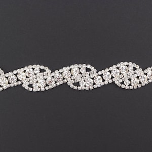 Crystal Rhinestone Trim by the Yard - Wholesale Bridal Trim - Thin Crystal Trim - Fancy Cup chain- Metal Rhinestone Applique [TR-040]