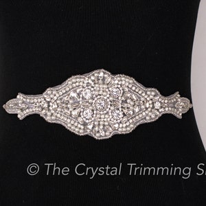 Crystal Rhinestone Applique - Wholesale Bridal Trim - Bridal Applique - Rhinestone Motif - Large crystal and pearl rhinestone applique [TR69