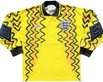 England 1992 Goalkeeper shirt (excellent) AdultsSmall/Large Youth