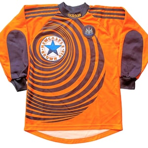 Vintage Adidas Newcastle Goalkeeper Shirt 1997-98 (very good) Adults XS/Large Boys 152 image 1