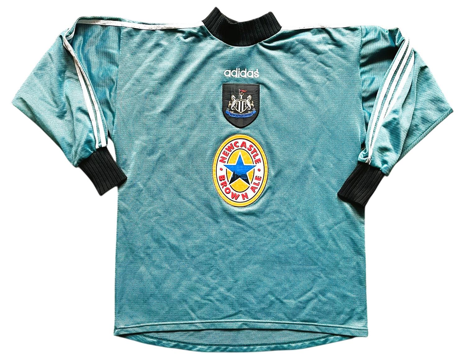 90s Newcastle Adidas - Etsy