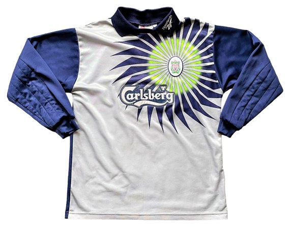 Very sales liverpool kit