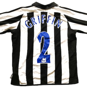 Newcastle Hemmatröja 2003-05 GRIFFIN 2 (rättvis) Vuxna XS / LPojkar 152 på etiketten bild 1