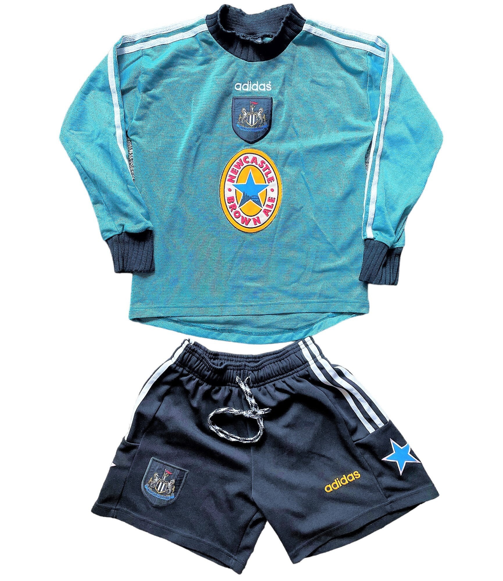 Newcastle United 1996-97 Home Kit