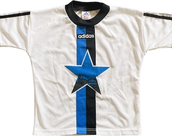 Camiseta de entrenamiento vintage Adidas Newcastle 1995-96 (muy buena) Talla pequeña para niño 128