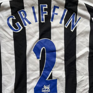 Newcastle Hemmatröja 2003-05 GRIFFIN 2 (rättvis) Vuxna XS / LPojkar 152 på etiketten bild 5