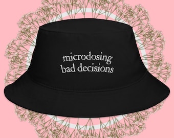 Chapéu de Balde para Microdosagem e Más Decisões