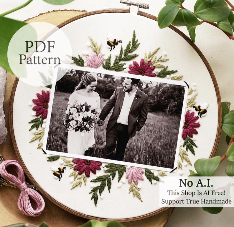 PDF Pattern - 9" Daisies & Bees 4x6 Frame - Step By Step Beginner Embroidery Pattern With YouTube Tutorials image 1