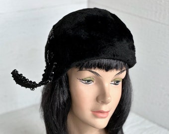 ELSA SCHIAPARELLI Vintage Hat Fifties Hare Felt Perfect  display picture 1