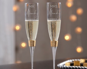 Elegant Couple Engraved Wedding Gold Hammered Champagne Flute Set, Personalized Wedding Gifts, Wedding Decor, Gifts for Couples